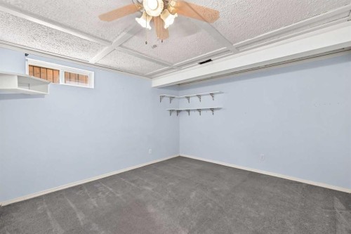 7828 10 Street Nw, Calgary, AB - Indoor Photo Showing Other Room