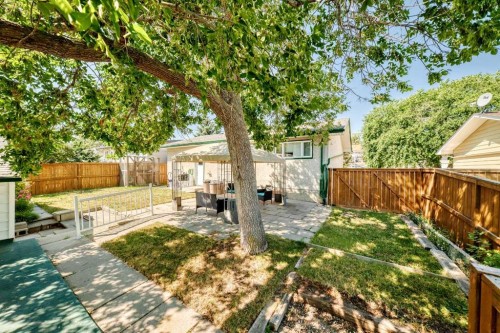 7828 10 Street Nw, Calgary, AB - Outdoor