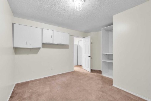 68 Catalina Circle Ne, Calgary, AB - Indoor Photo Showing Other Room