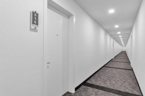 516-8230 Broadcast Avenue Sw, Calgary, AB - Indoor Photo Showing Other Room