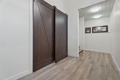 205 New Brighton Villas Se, Calgary, AB - Indoor Photo Showing Other Room