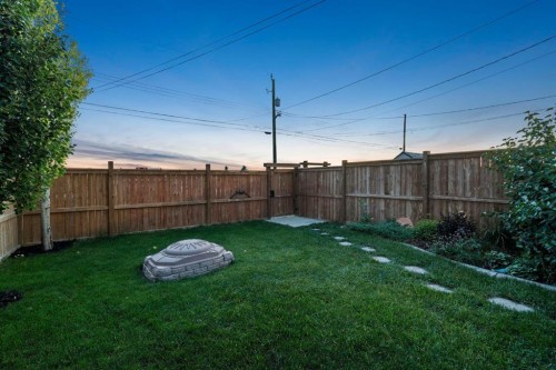 7865 24 Street Se, Calgary, AB - Outdoor