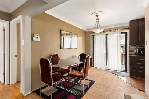 440 36 Avenue Nw, Calgary, AB - Indoor Photo Showing Dining Room