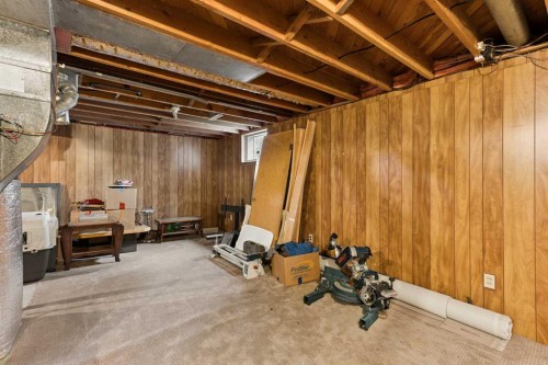 440 36 Avenue Nw, Calgary, AB - Indoor Photo Showing Basement