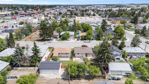 1831 43 Street Se, Calgary, AB - Outdoor With View