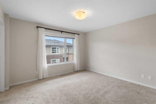 506 Evansridge Park Nw, Calgary, AB - Indoor Photo Showing Other Room