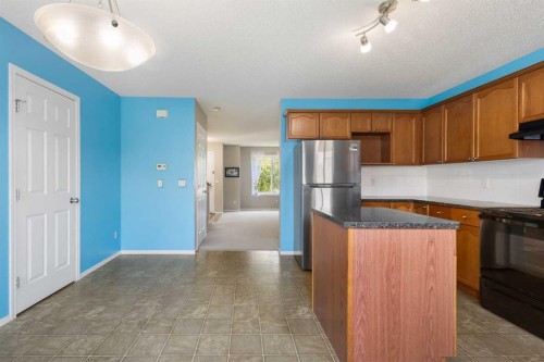 49 Evermeadow Manor Sw, Calgary, AB 