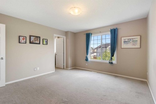 49 Evermeadow Manor Sw, Calgary, AB 