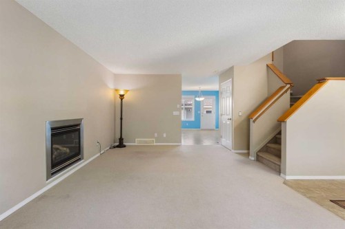 49 Evermeadow Manor Sw, Calgary, AB 