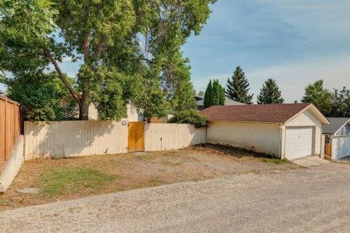 567 Parkridge Drive Se, Calgary, AB - Outdoor