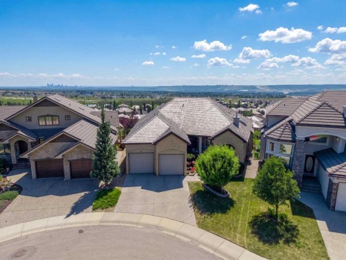 87 Royal Ridge Terrace Nw, Calgary, AB - Outdoor With Facade