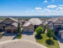 87 Royal Ridge Terrace Nw, Calgary, AB  - Outdoor With Facade 