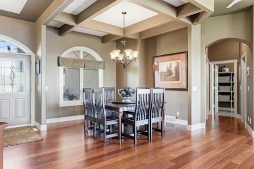 87 Royal Ridge Terrace Nw, Calgary, AB - Indoor Photo Showing Dining Room