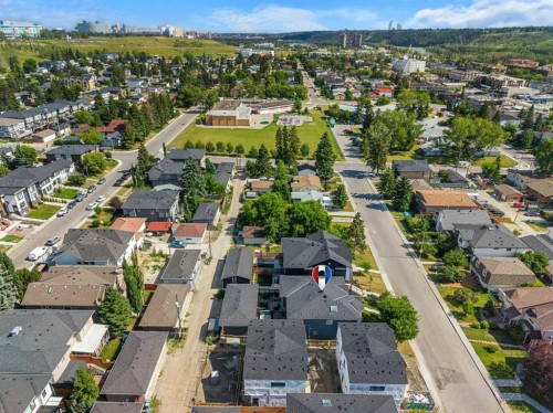 4828 20 Avenue Nw, Calgary, AB - Outdoor With View