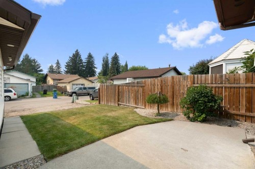 3032 32A Avenue Se, Calgary, AB - Outdoor