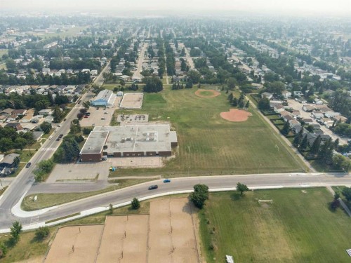 3032 32A Avenue Se, Calgary, AB - Outdoor With View