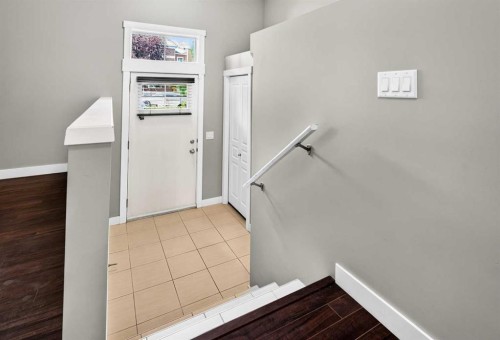 235 Mckenzie Towne Link Se, Calgary, AB - Indoor Photo Showing Other Room