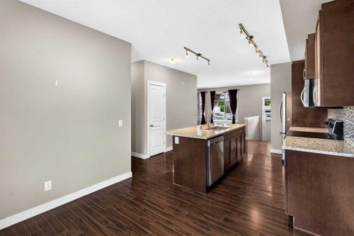 235 Mckenzie Towne Link Se, Calgary, AB - Indoor