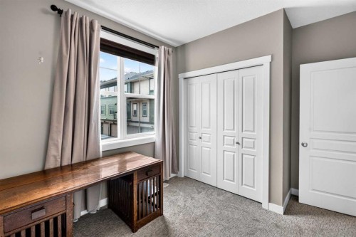 235 Mckenzie Towne Link Se, Calgary, AB - Indoor