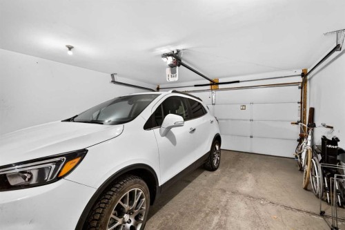 235 Mckenzie Towne Link Se, Calgary, AB - Indoor Photo Showing Garage