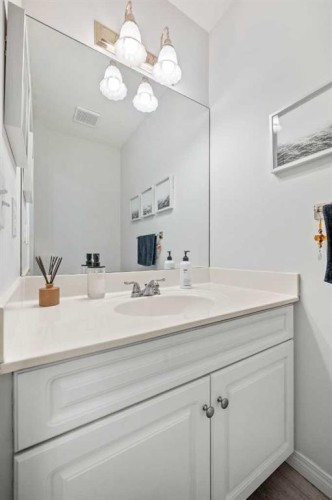 40 Chaparral Ridge Terrace Se, Calgary, AB - Indoor Photo Showing Bathroom