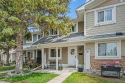 96 Georgian Villas NE Calgary, AB T2A 7C6