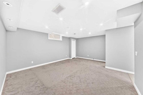 29 Redstone Manor, Calgary, AB - Indoor