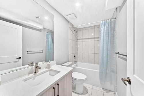 29 Redstone Manor, Calgary, AB - Indoor Photo Showing Bathroom