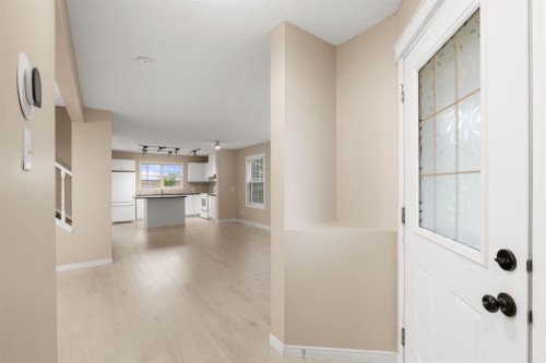147-7707 Martha'S Haven Park Ne, Calgary, AB - Indoor Photo Showing Other Room