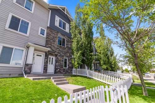 64-300 Marina Drive, Chestermere, AB - Outdoor