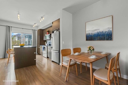 64-300 Marina Drive, Chestermere, AB - Indoor Photo Showing Dining Room