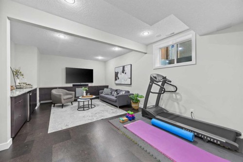 11755 Valley Ridge Boulevard Nw, Calgary, AB - Indoor