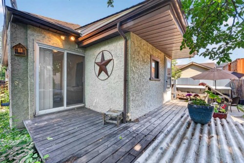 241 25 Avenue Ne, Calgary, AB - Outdoor With Deck Patio Veranda With Exterior