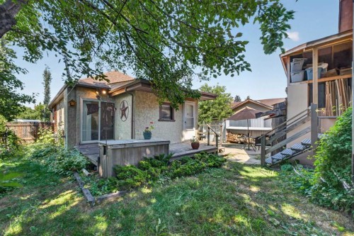 241 25 Avenue Ne, Calgary, AB - Outdoor With Deck Patio Veranda