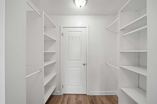 1213-200 Brookpark Drive Sw, Calgary, AB - Indoor With Storage