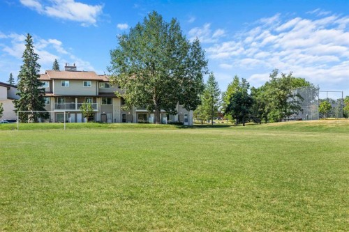 1213-200 Brookpark Drive Sw, Calgary, AB - Outdoor