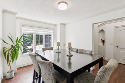 70 Discovery Ridge Court Sw, Calgary, AB - Indoor Photo Showing Dining Room