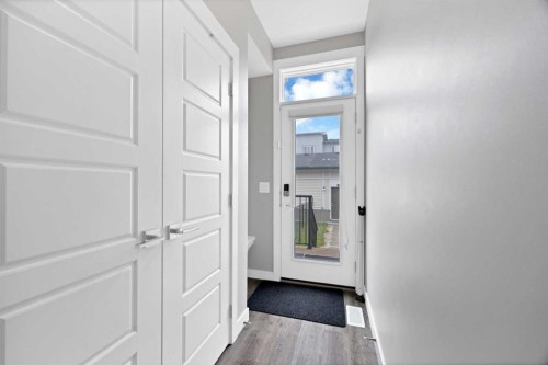 109 Skyview Parade Ne, Calgary, AB - Indoor Photo Showing Other Room