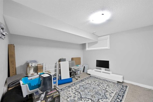 109 Skyview Parade Ne, Calgary, AB - Indoor Photo Showing Office