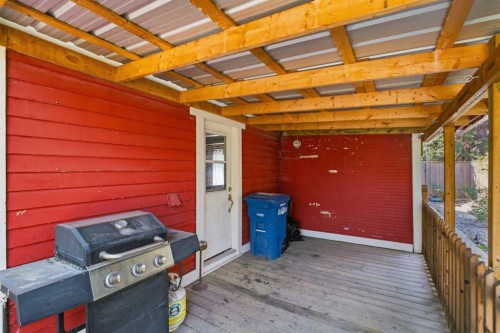 432 Centre Avenue Ne, Airdrie, AB - Indoor