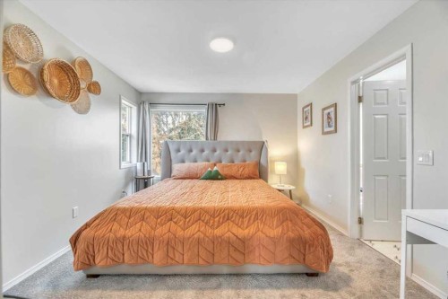 31A Green Meadow Crescent, Strathmore, AB - Indoor Photo Showing Bedroom