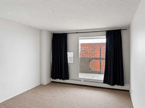2712-221 6 Avenue Se, Calgary, AB - Indoor