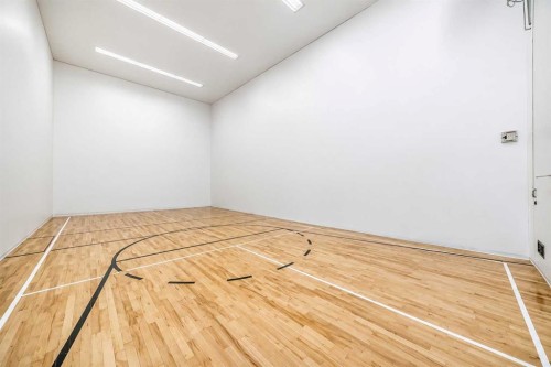 2712-221 6 Avenue Se, Calgary, AB - Indoor Photo Showing Other Room