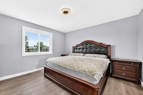 4932 Rundlehorn Drive Ne, Calgary, AB - Indoor Photo Showing Bedroom