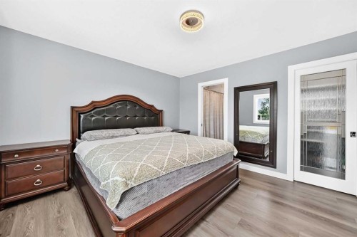 4932 Rundlehorn Drive Ne, Calgary, AB - Indoor Photo Showing Bedroom