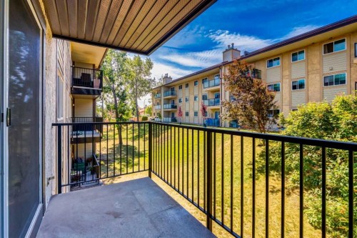 4203-385 Patterson Hill Sw, Calgary, AB - Outdoor With Balcony With Exterior