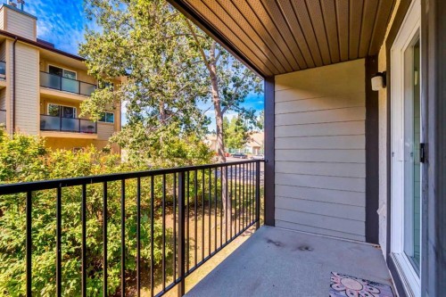4203-385 Patterson Hill Sw, Calgary, AB - Outdoor With Balcony With Exterior