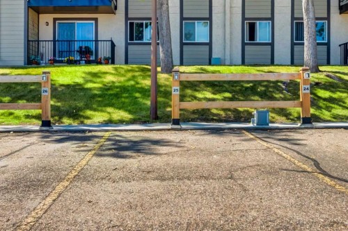4203-385 Patterson Hill Sw, Calgary, AB - Outdoor