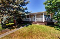 202 Olympia Drive SE Calgary, AB T2C 1H5