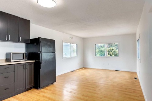 3223 83 Street, Calgary, AB 